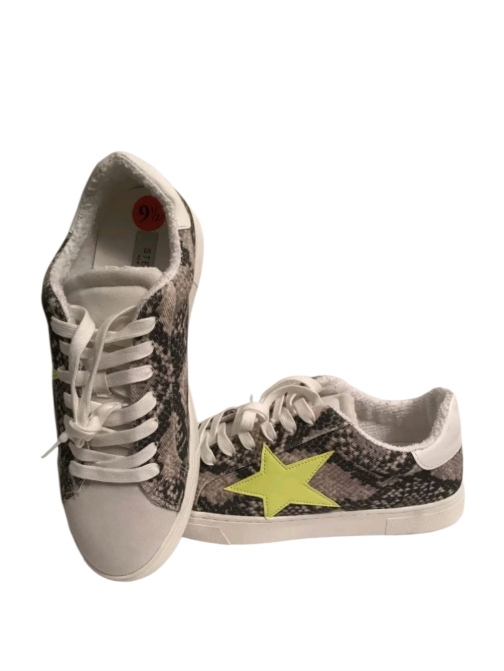 Steve Madden Reeves Python Snake Neon Star Sneakers - Picture 2 of 11
